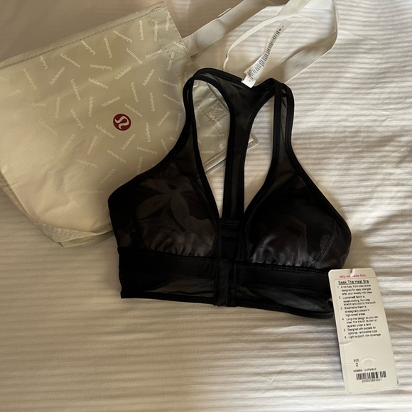 Lululemon sports bra size 2 NWT - Picture 2 of 3